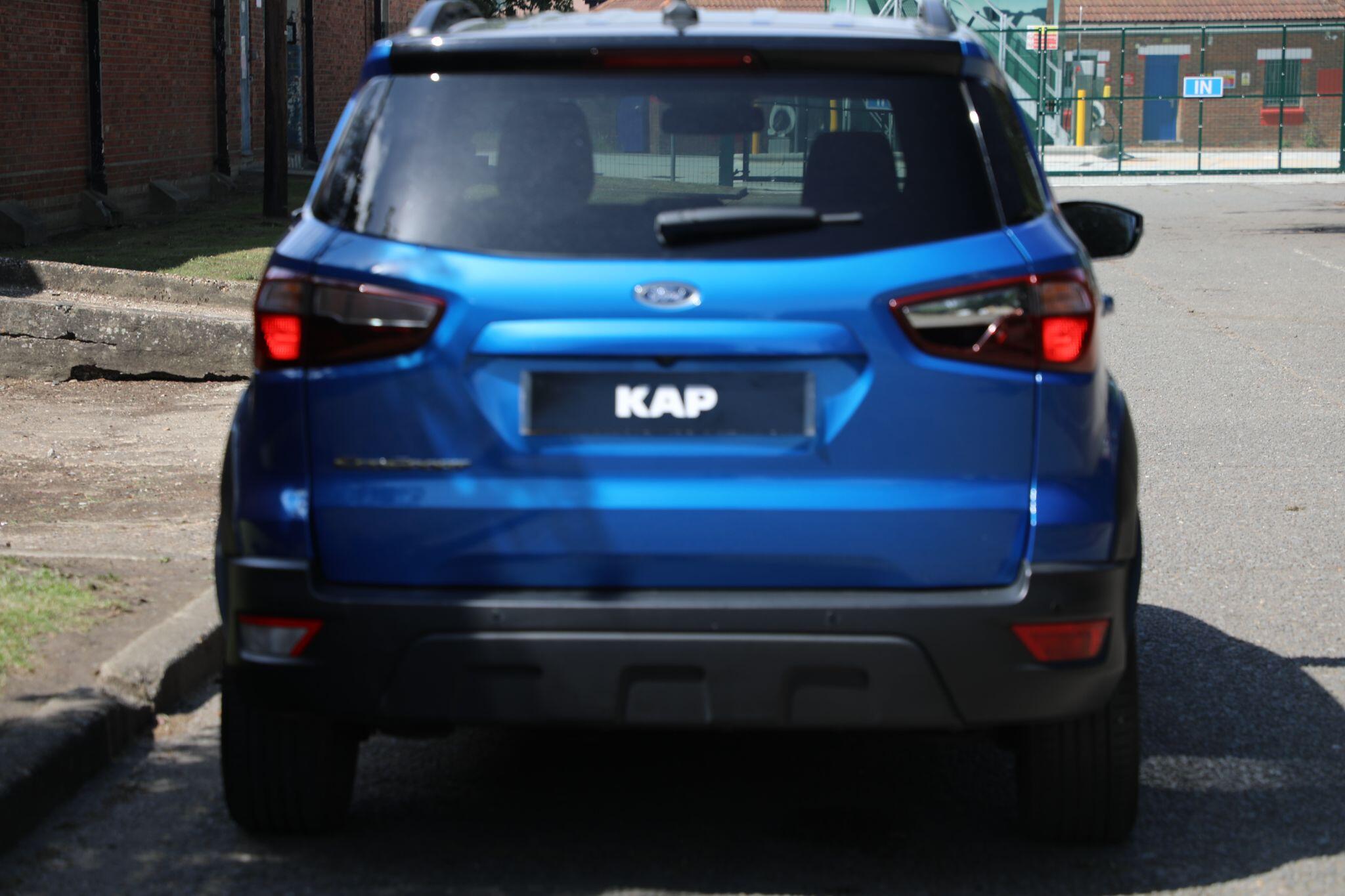 Large vehicle image